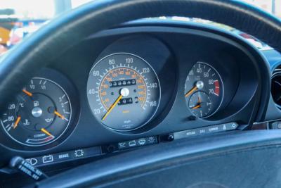 1987 Mercedes - Benz Mercedes Benz 560 SL &ldquo;Less than 31.000 miles&rdquo;