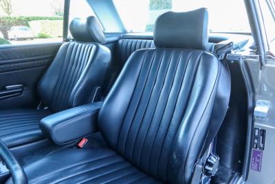 1987 Mercedes - Benz Mercedes Benz 560 SL &ldquo;Less than 31.000 miles&rdquo;
