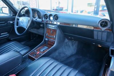 1987 Mercedes - Benz Mercedes Benz 560 SL &ldquo;Less than 31.000 miles&rdquo;