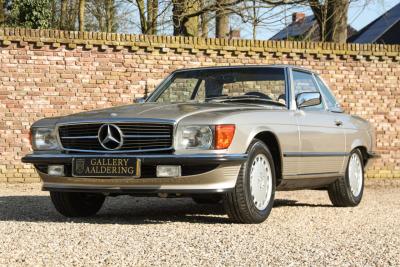 1987 Mercedes - Benz Mercedes Benz 560 SL &ldquo;Less than 31.000 miles&rdquo;