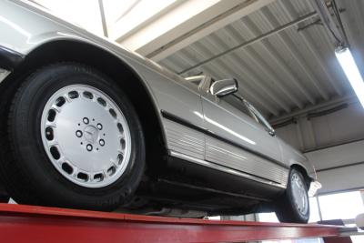 1987 Mercedes - Benz Mercedes Benz 560 SL &ldquo;Less than 31.000 miles&rdquo;