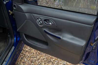 2000 Ford MONDEO ST200