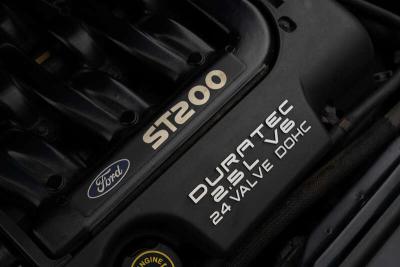 2000 Ford MONDEO ST200