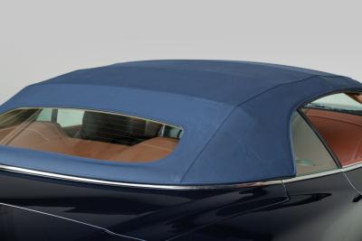 2010 Aston Martin DBS Volante