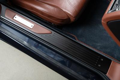 2010 Aston Martin DBS Volante