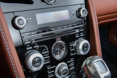 2010 Aston Martin DBS Volante