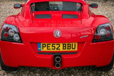 2002 Vauxhall VX220