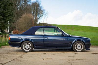 1989 BMW 325I CONVERTIBLE