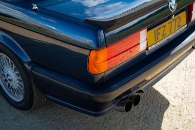 1989 BMW 325I CONVERTIBLE