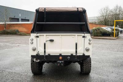1993 Land Rover DEFENDER 127 DUAL CAB PICK UP