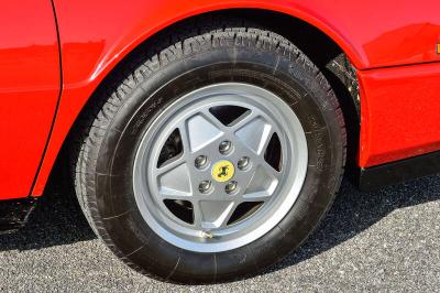 1989 Ferrari MONDIAL 3.2