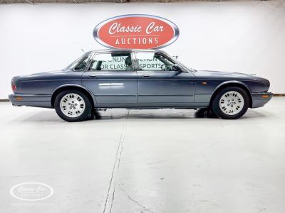 1995 Jaguar XJ6