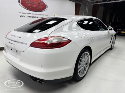 2010 Porsche Panamera
