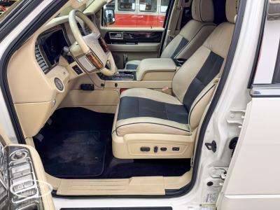 2011 Lincoln Navigator