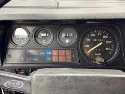 1987 Land Rover Defender