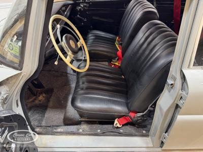 1960 Mercedes - Benz 220 SE
