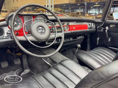 1968 Mercedes - Benz 280 SL