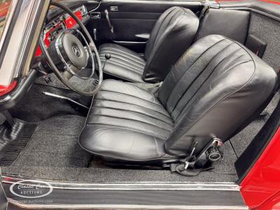 1968 Mercedes - Benz 280 SL