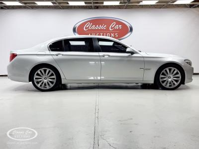 2009 BMW 750