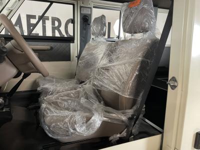 2023 Toyota amphicruser