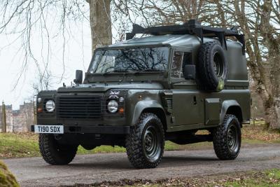 1999 Land Rover Defender 110 Wolf