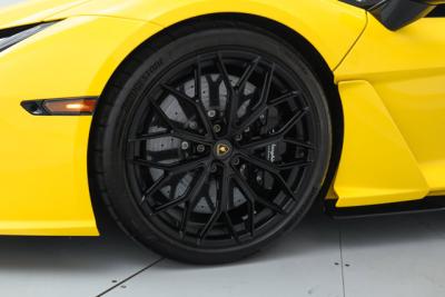 2024 Lamborghini Revuelto