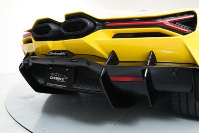 2024 Lamborghini Revuelto