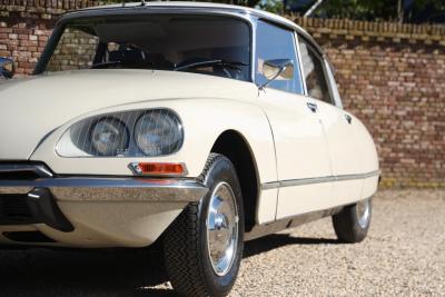 1971 Citro&euml;n Citro&euml;n DS20 Pallas &ldquo;Beige Albatros&rdquo;