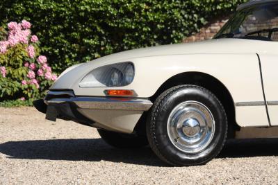 1971 Citro&euml;n Citro&euml;n DS20 Pallas &ldquo;Beige Albatros&rdquo;
