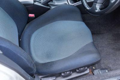 1999 Subaru IMPREZA SPORTSWAGON UK 2000 TURBO