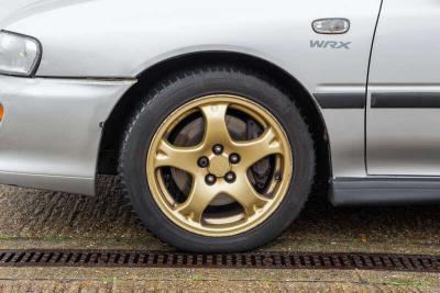 1999 Subaru IMPREZA SPORTSWAGON UK 2000 TURBO
