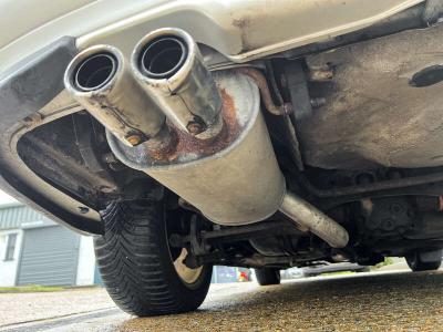 1999 Subaru IMPREZA SPORTSWAGON UK 2000 TURBO