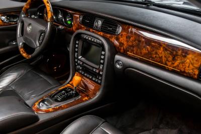 2006 Jaguar XJ6  VDP