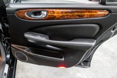 2006 Jaguar XJ6  VDP