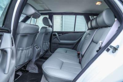 1998 Mercedes - Benz E240