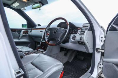 1998 Mercedes - Benz E240