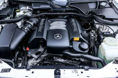1998 Mercedes - Benz E240
