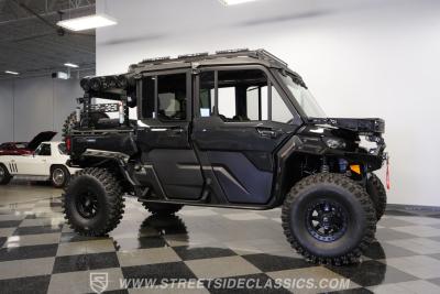 2025 Can Am Defender MAX Limited Lone Star HD10