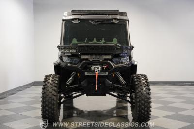 2025 Can Am Defender MAX Limited Lone Star HD10