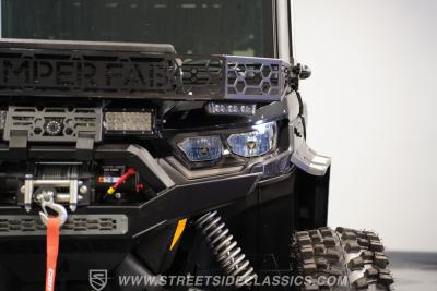 2025 Can Am Defender MAX Limited Lone Star HD10