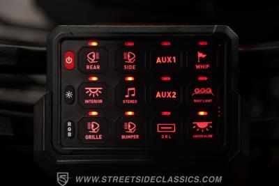 2025 Can Am Defender MAX Limited Lone Star HD10