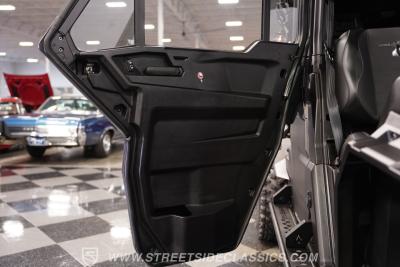 2025 Can Am Defender MAX Limited Lone Star HD10