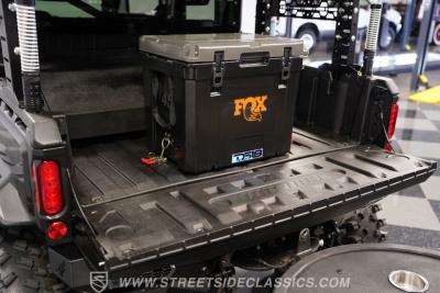 2025 Can Am Defender MAX Limited Lone Star HD10