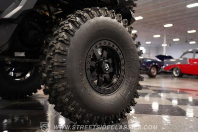 2025 Can Am Defender MAX Limited Lone Star HD10