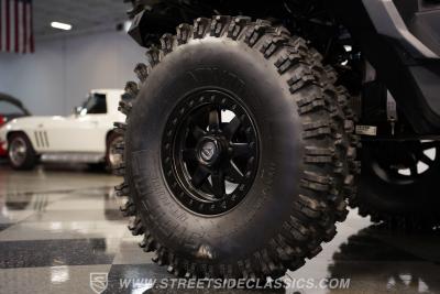 2025 Can Am Defender MAX Limited Lone Star HD10