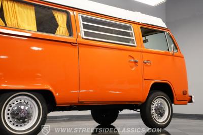 1977 Volkswagen Kombi Van Camper