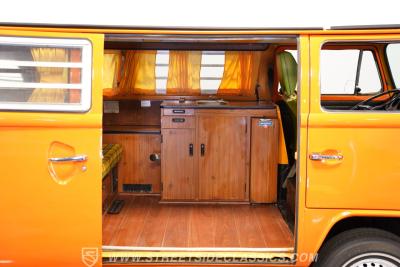 1977 Volkswagen Kombi Van Camper