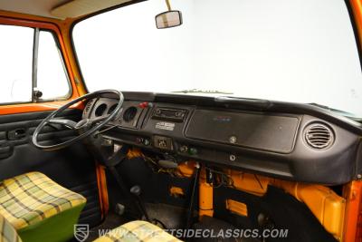 1977 Volkswagen Kombi Van Camper