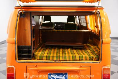 1977 Volkswagen Kombi Van Camper