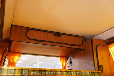 1977 Volkswagen Kombi Van Camper